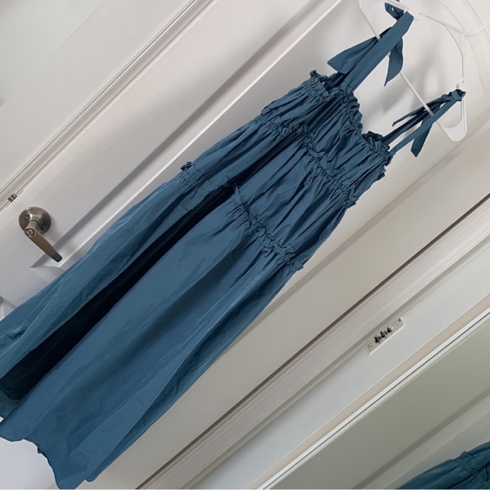 Zara size xs euc dress with bows